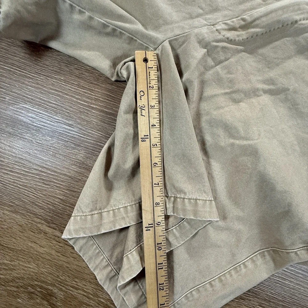 Peter Millar Mens Shorts Khaki Beige Pima Cotton Size 42 Flat Front Casual Golf